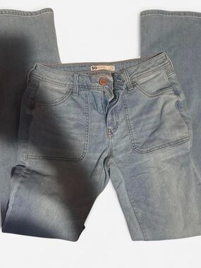 SO Women's light bootcut straight-leg jeans